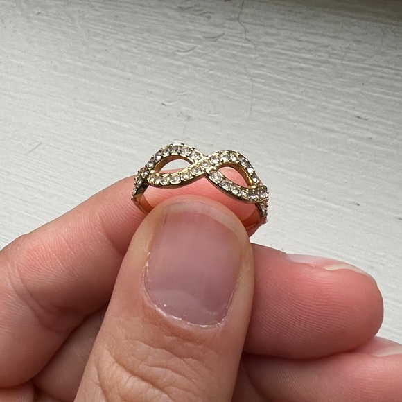 Stella & Dot Eternal Ring Gold - Sz. 7 - Picture 2 of 6